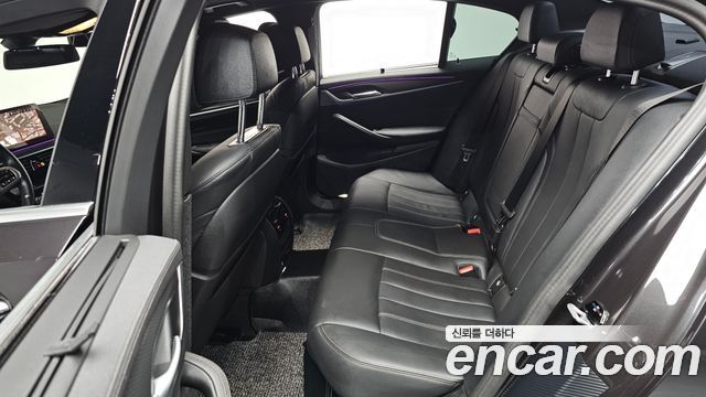 BMW 5-Series 520i M Sport