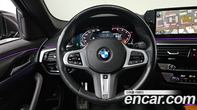 BMW 5-Series 520i M Sport