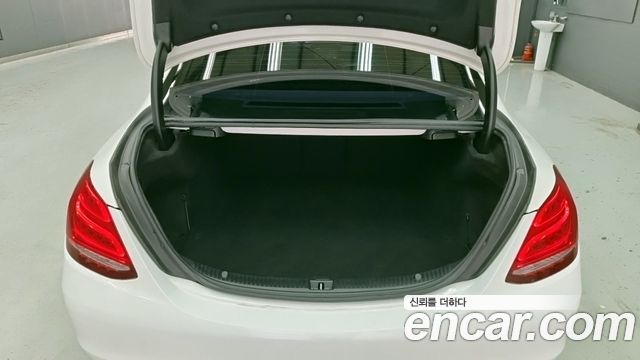Mercedes-Benz C-Class C220 d 4MATIC
