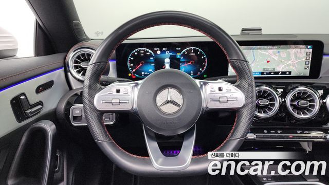 Mercedes-Benz CLA-Class CLA250 4MATIC