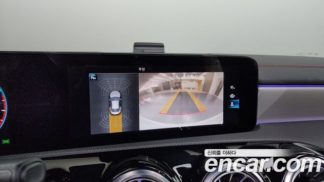 Mercedes-Benz CLA-Class CLA250 4MATIC