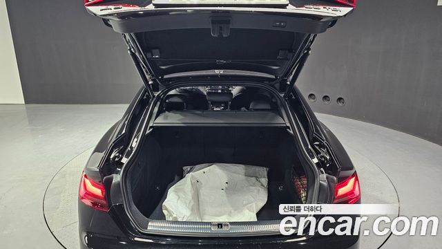 Audi A5 (F5) 35 TDI quattro Premium Sport Back