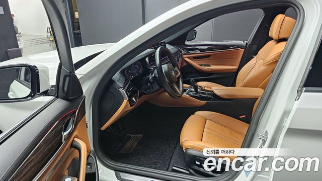 BMW 5-Series 520i M Sport