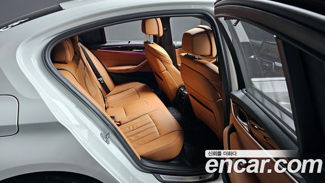 BMW 5-Series 520i M Sport