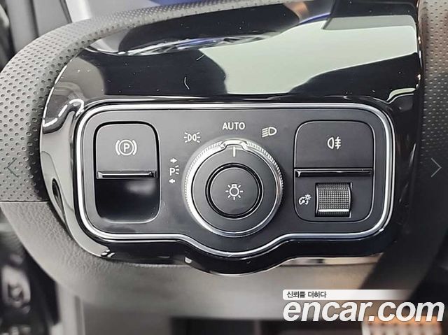 Mercedes-Benz CLA-Class CLA250 4MATIC