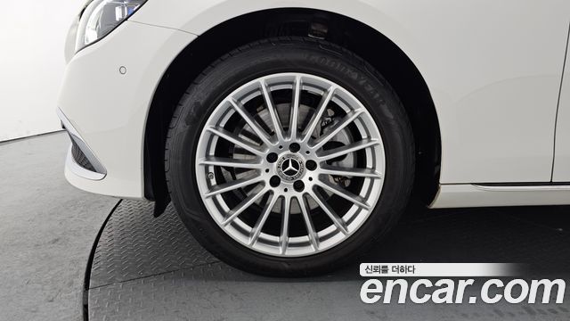 Mercedes-Benz E-Class E220d 4MATIC Exclusive