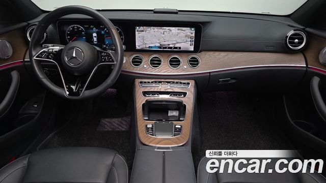 Mercedes-Benz E-Class E220d 4MATIC Exclusive