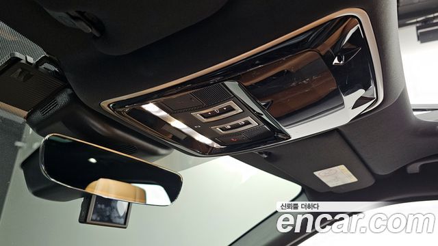 Land Rover Range Rover Velar 3.0 D300 R-Dynamic HSE