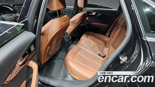 Audi A4 40 TFSI Premium