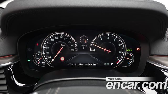 BMW 5-Series 530i M Sport Package Plus