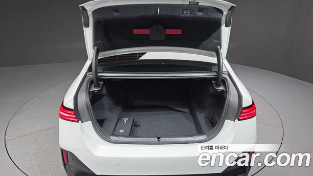 BMW 5-Series 520i M Sport