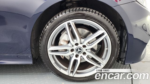 Mercedes-Benz E-Class E220d Coupe