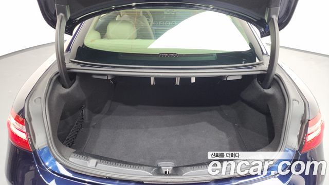 Mercedes-Benz E-Class E220d Coupe
