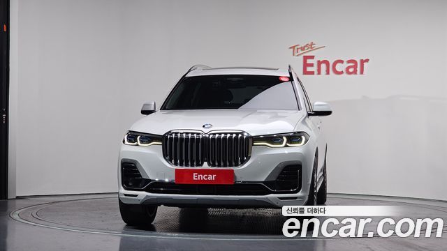 BMW X7 xDrive 40i Design Pure Excellence 7-Seater