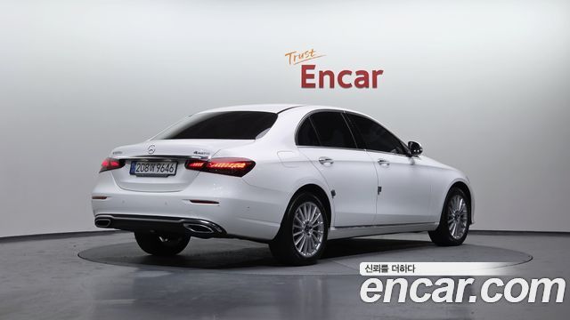 Mercedes-Benz E-Class E220d 4MATIC Exclusive