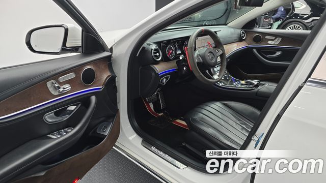 Mercedes-Benz E-Class E220d Exclusive