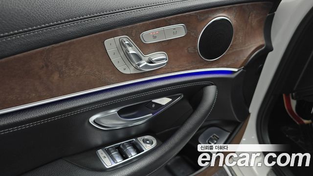 Mercedes-Benz E-Class E220d Exclusive