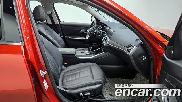 BMW 3-Series 320d Luxury
