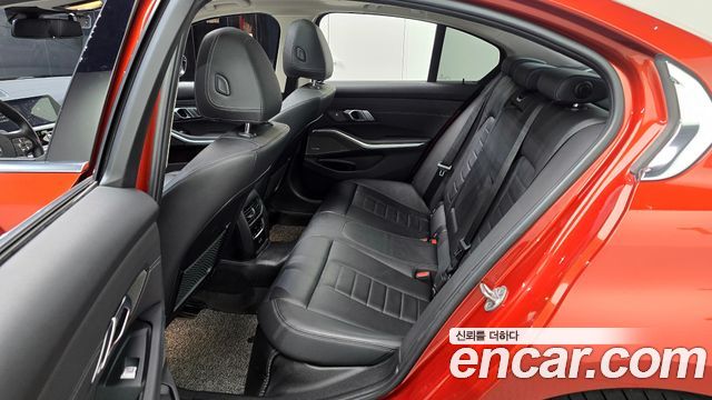 BMW 3-Series 320d Luxury