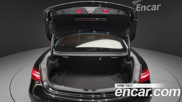 Mercedes-Benz E-Class E220d Coupe