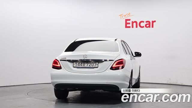 Mercedes-Benz C-Class C200