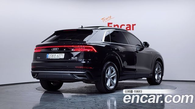Audi Q8 45 TDI Quattro Premium