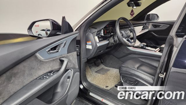 Audi Q8 45 TDI Quattro Premium