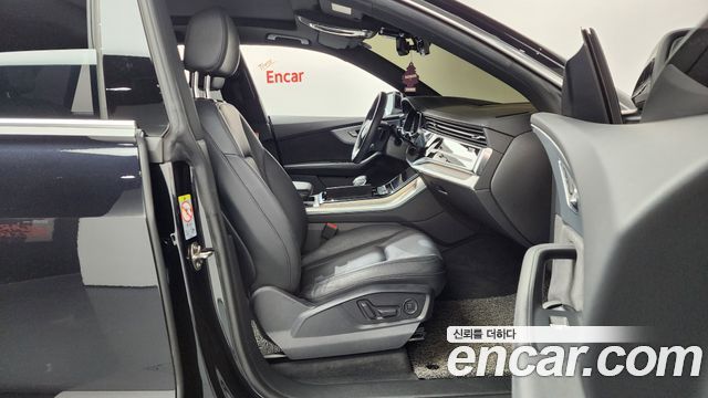 Audi Q8 45 TDI Quattro Premium