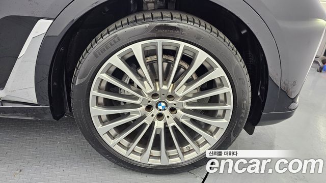 BMW X7 xDrive 40i Design Pure Excellence 7-Seater