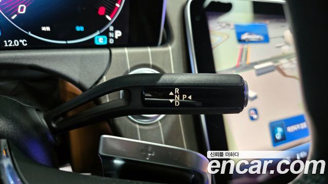 Mercedes-Benz E-Class E300 4MATIC Exclusive