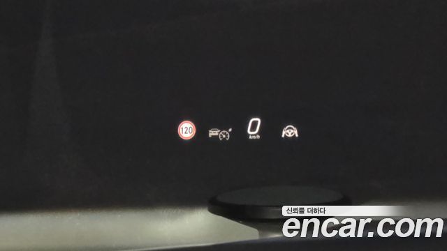 Mercedes-Benz E-Class E300 4MATIC Exclusive