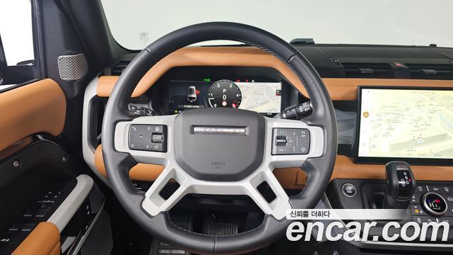 Land Rover Defender 130 D300 X-Dynamic HSE