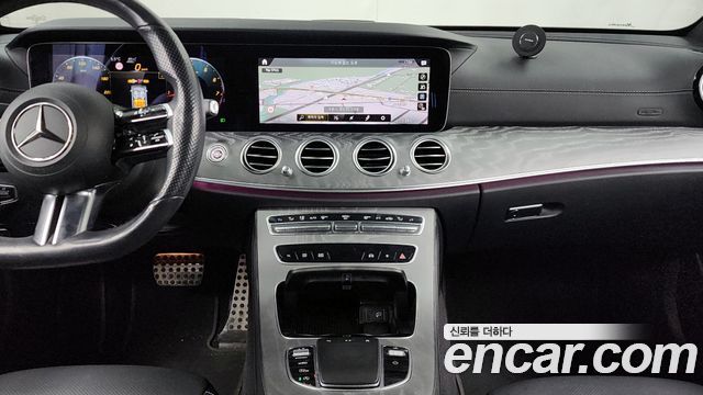 Mercedes-Benz E-Class E350 4MATIC AMG Line