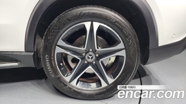 Mercedes-Benz GLE-Class GLE350e 4MATIC