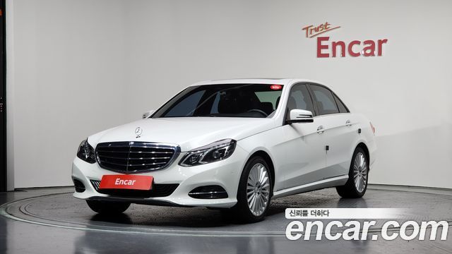 Mercedes-Benz E-Class E300 Elegance