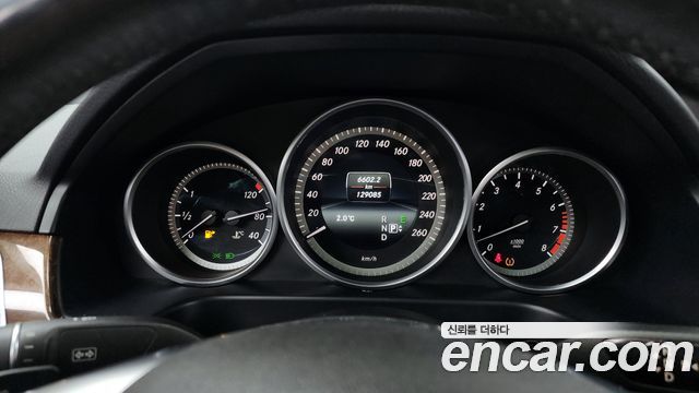Mercedes-Benz E-Class E300 Elegance