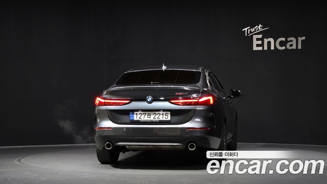 BMW 2-Series 220i Advantage