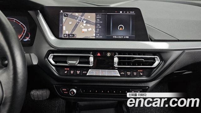BMW 2-Series 220i Advantage
