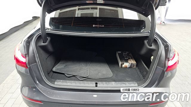 BMW 2-Series 220i Advantage