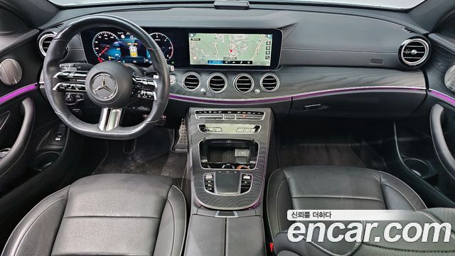 Mercedes-Benz E-Class E220d 4MATIC AMG Line