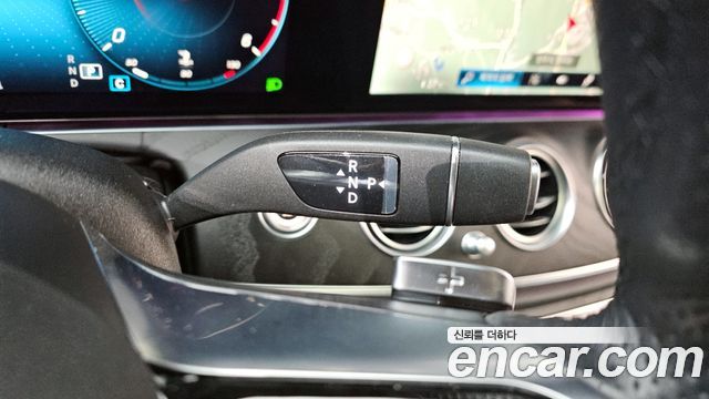 Mercedes-Benz E-Class E220d 4MATIC AMG Line