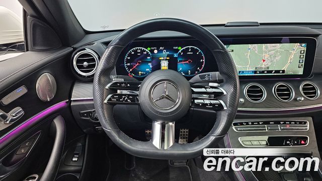 Mercedes-Benz E-Class E220d 4MATIC AMG Line