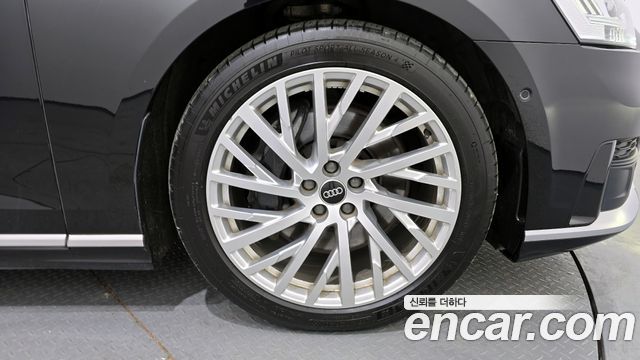 Audi A8 55 TFSI Quattro LWB