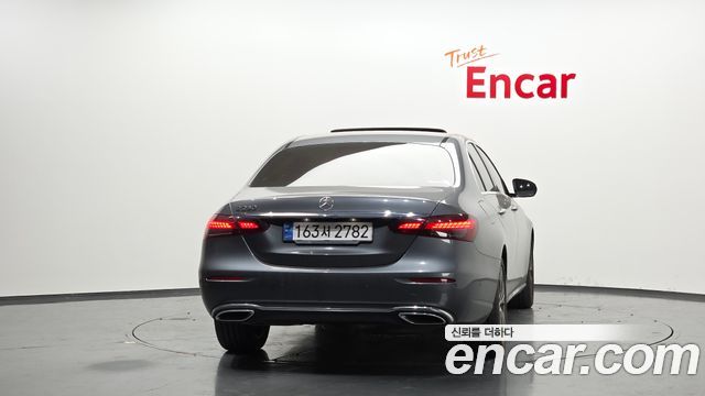 Mercedes-Benz E-Class E250 Avantgarde