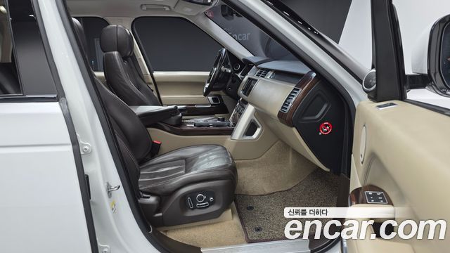 Land Rover Range Rover 4.4 SDV8 Vogue SE DIESEL