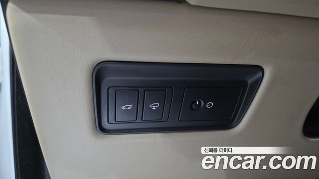Land Rover Range Rover 4.4 SDV8 Vogue SE DIESEL