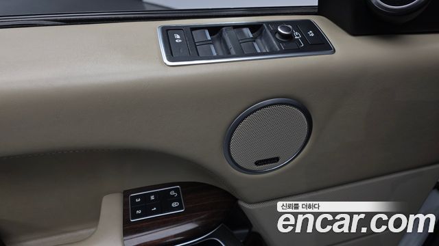 Land Rover Range Rover 4.4 SDV8 Vogue SE DIESEL