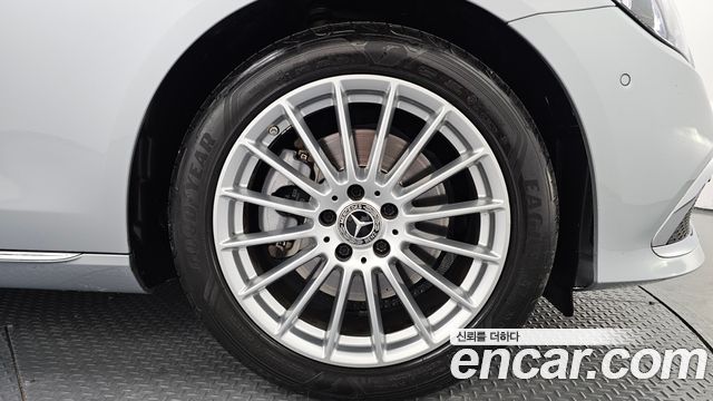 Mercedes-Benz E-Class E250 Exclusive