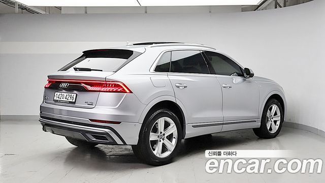 Audi Q8 45 TDI Quattro Premium