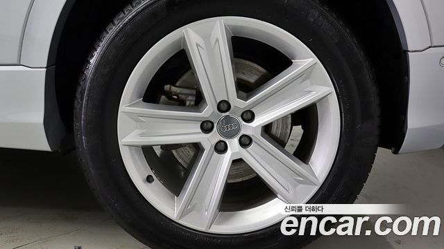Audi Q8 45 TDI Quattro Premium